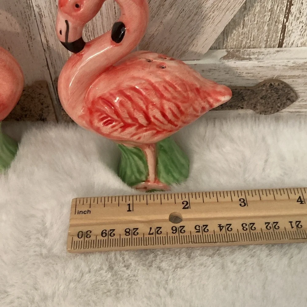 Hobby Lobby 2019 Flamingo Shakers